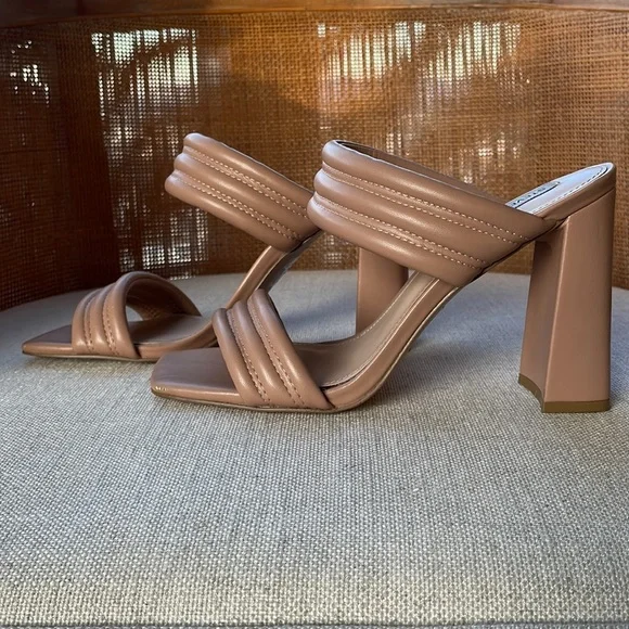 Steve Madden Tahani Block Heels - Picture 3 of 8